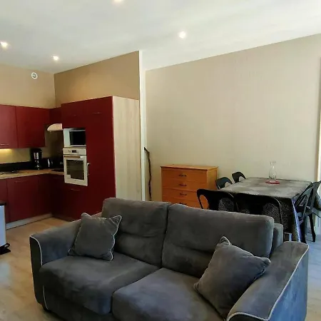 Renove 4/6 Pers. Avec Parking Au Centre De - Fr-1-234-172